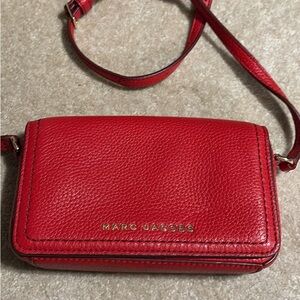 Marc Jacobs Vibrant Red Leather Shoulder Bag